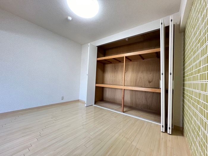 収納 サンクレスト岸和田