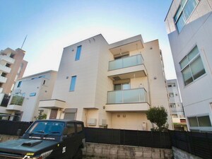 クレールキューブ甲子園口