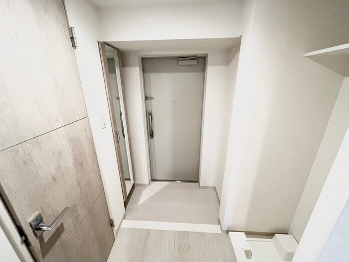 玄関 アリビオ大阪港