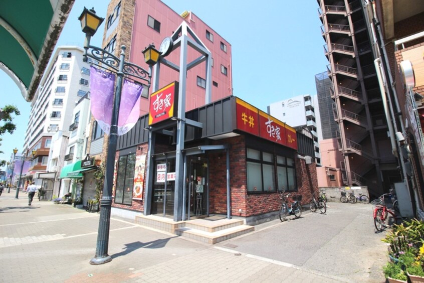 すき家(その他飲食（ファミレスなど）)まで200m アリビオ大阪港