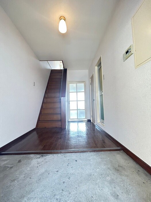 玄関 石切グローバルハイツ