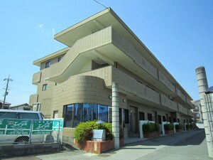 サン・ルシ－ル宝塚B棟