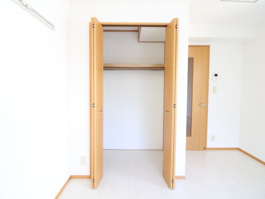 収納 メモリーコートMISA