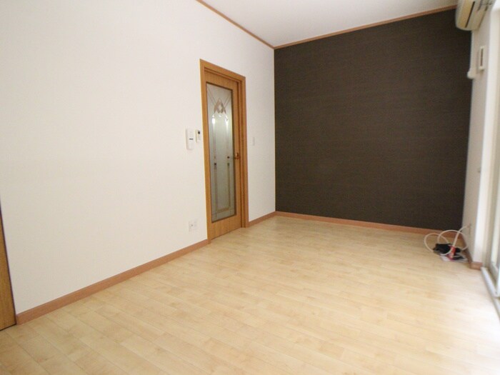 居室 ジョリエ－メゾン