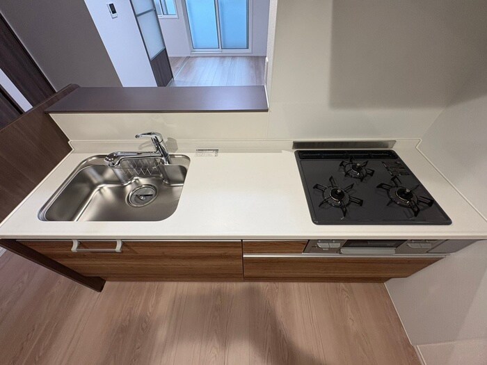 キッチン ルミエD・高倉