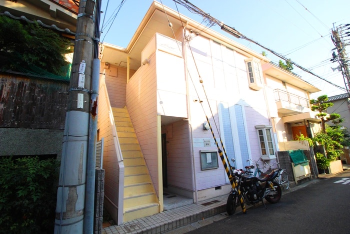 外観写真 キャッスル若草