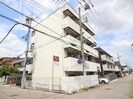 荻野マンションの外観