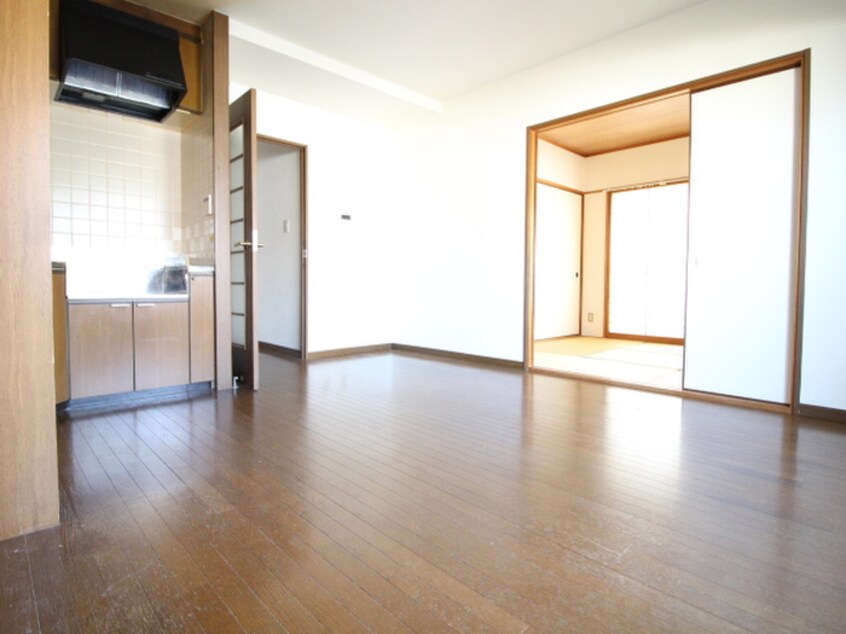 居室 フロ－レスタ