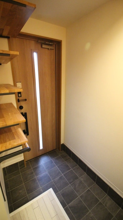 玄関 芥川町2丁目貸家