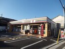 セブンイレブン(コンビニ)まで95m ﾒｿﾞﾝﾎﾞﾇ-ﾙ