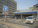 ローソン堺熊野町東店(コンビニ)まで230m シャト－中三