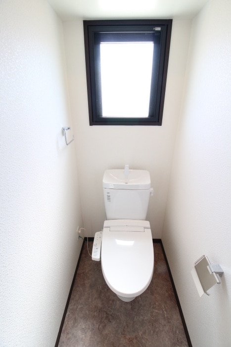 トイレ ラ・フォーレ松ヶ枝町Ⅲ