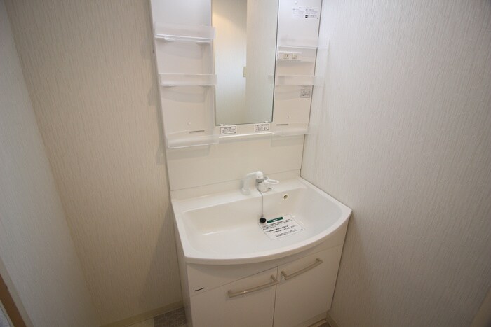 洗面 ルミエ－ル・マゴジⅡ