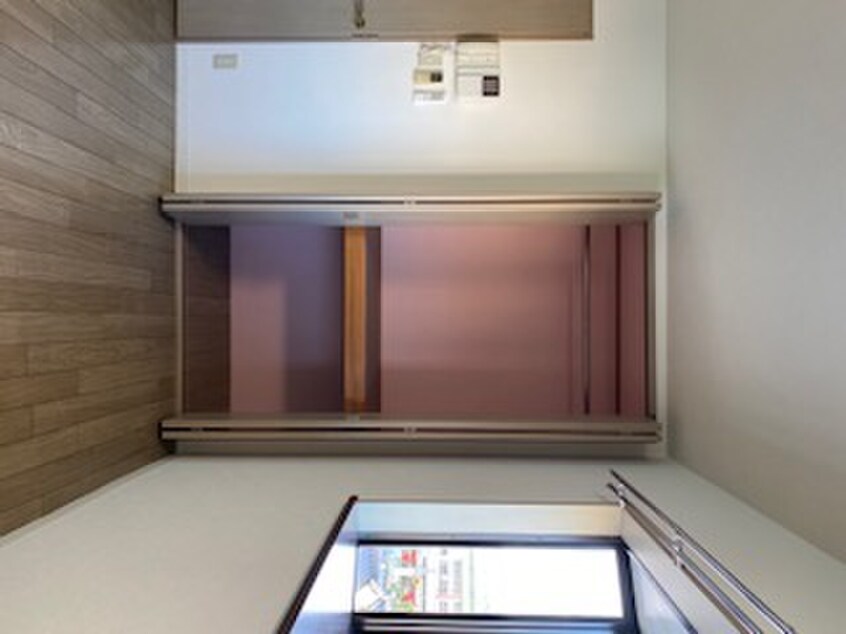 収納 ア－スエルフィン