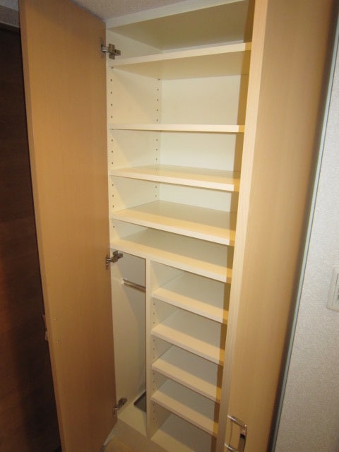 靴箱 ｴｽﾃﾑｺｰﾄ梅田天神橋ﾘﾊﾞｰﾌﾛﾝﾄ1104