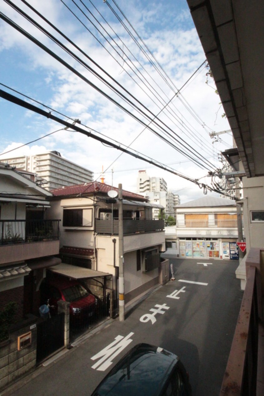 室内からの展望 岡本ハイツ