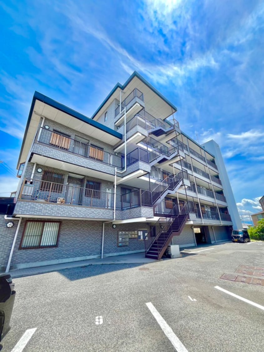 外観写真 ドミールまつなみ