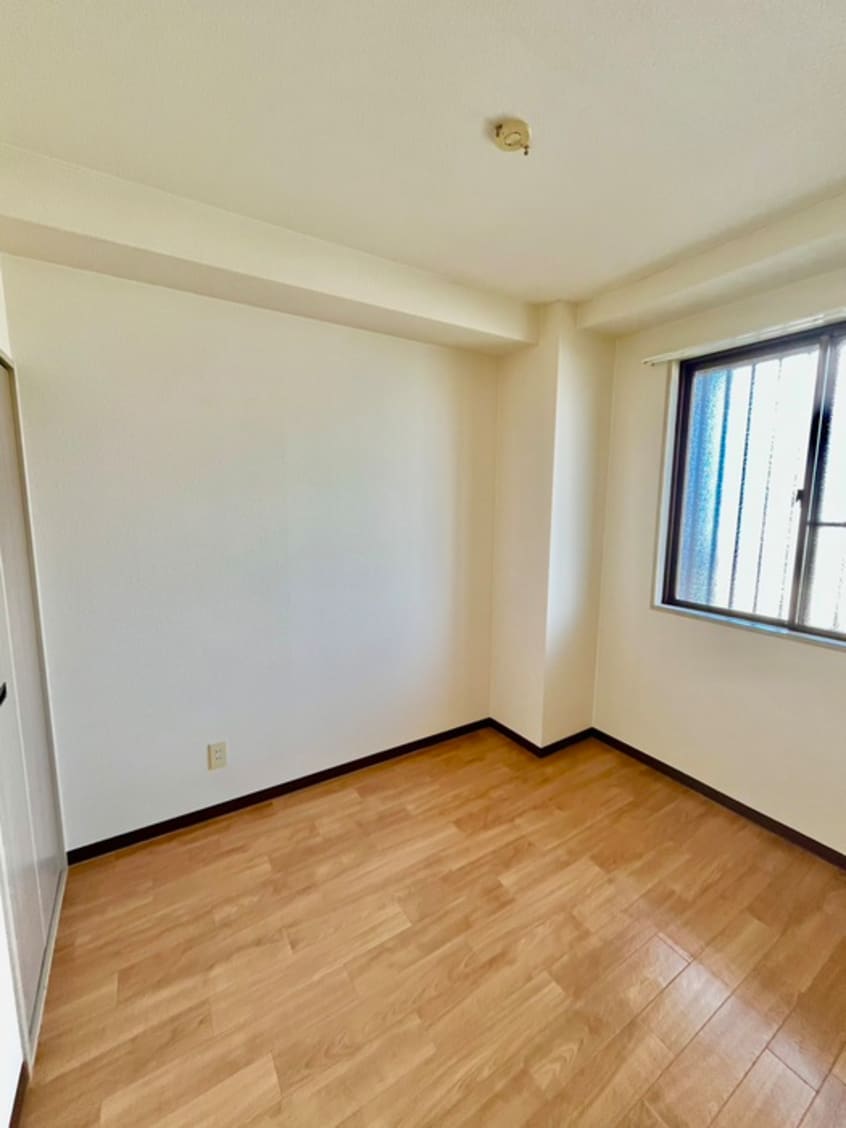 居室 ドミールまつなみ