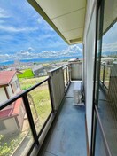 ベランダ・バルコニー ドミールまつなみ