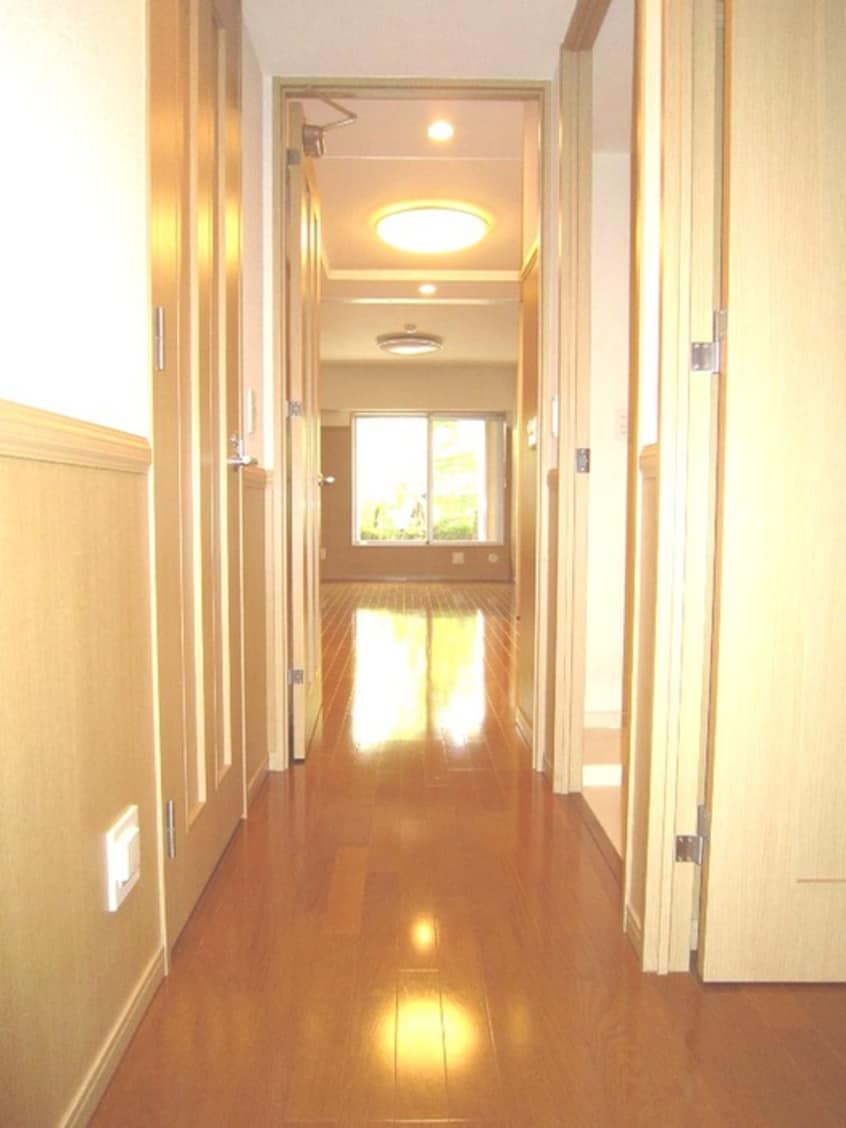 玄関 パインフィ－ルド洛東