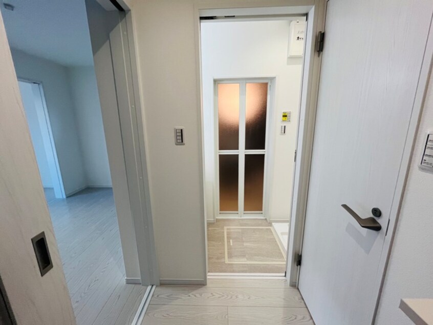 廊下 ＯＮＥ西宮門戸