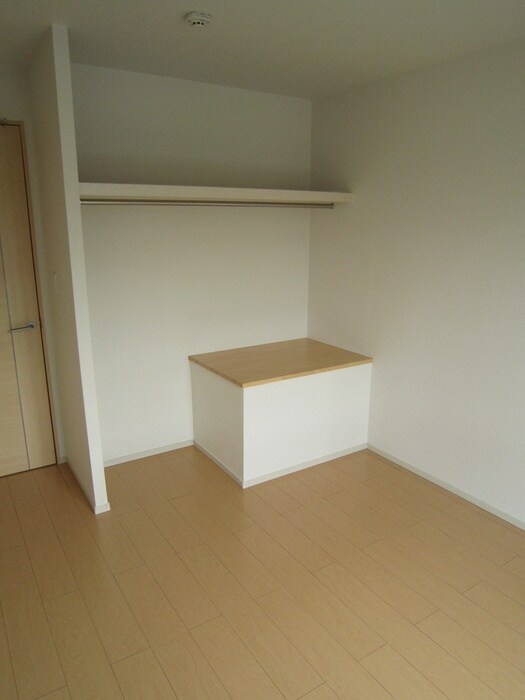 廊下 メゾン・ロザージュ