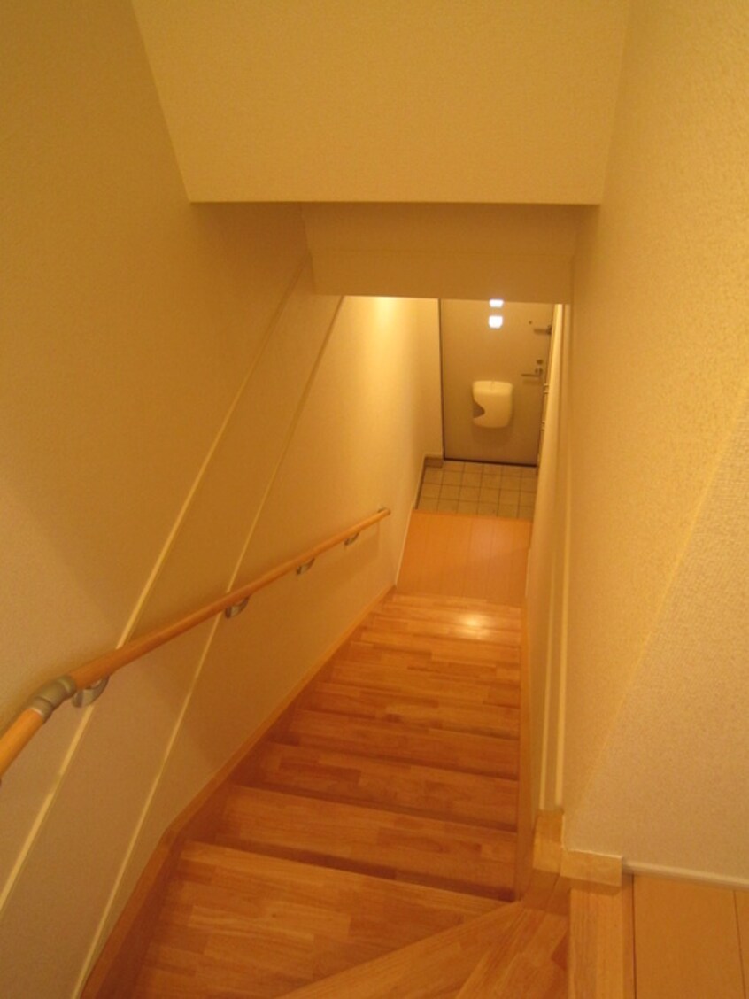 廊下 メゾン・ロザージュ