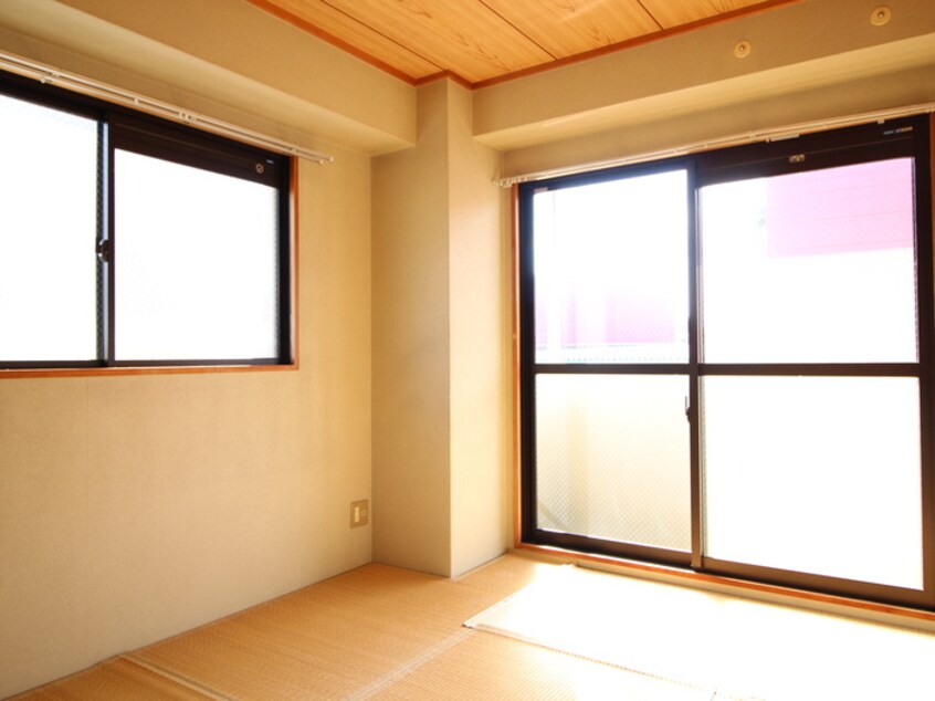 居室 ヴィ－ナス２１