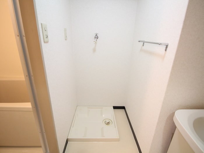 洗濯機置場 ヴィ－ナス２１