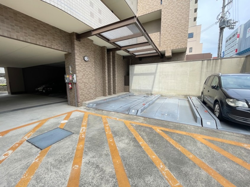 駐車場 エンゼラ－ト明石