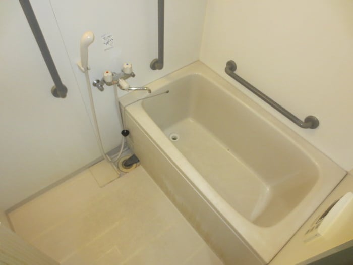 バス／シャワールーム等 エンゼラ－ト明石