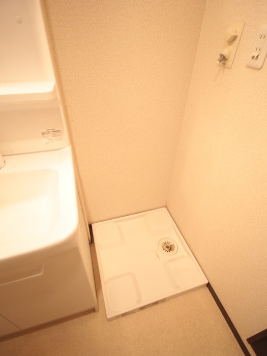 洗濯機置場 Ｌｅ・Ｖｅｎｅｔｉａｎ