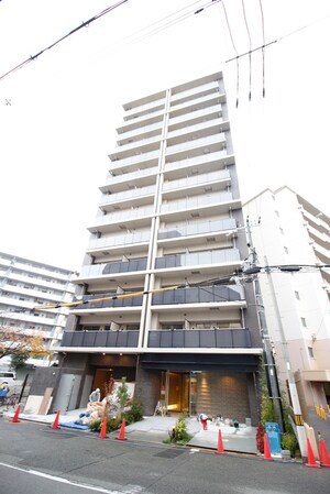 ﾚｵﾝｺﾝﾌｫｰﾄ難波南Ⅱ(1302)