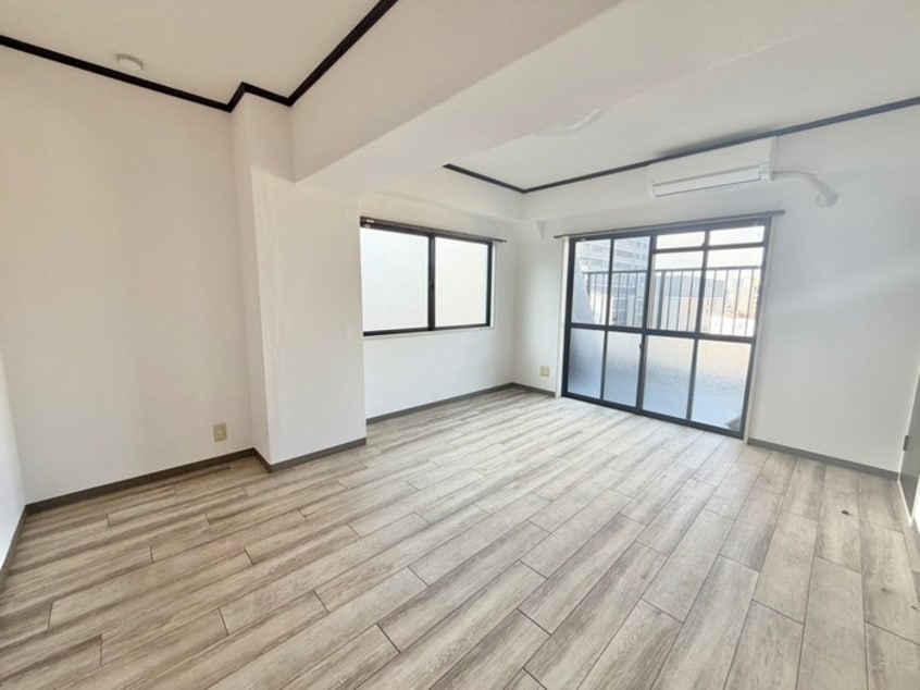 居室 クオーレ十三東