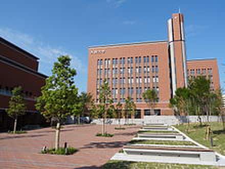 大和大学(大学/短大/専門学校)まで1300m カルム千里