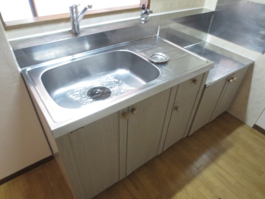 キッチン フレマリ－ルＮＯＭＡ