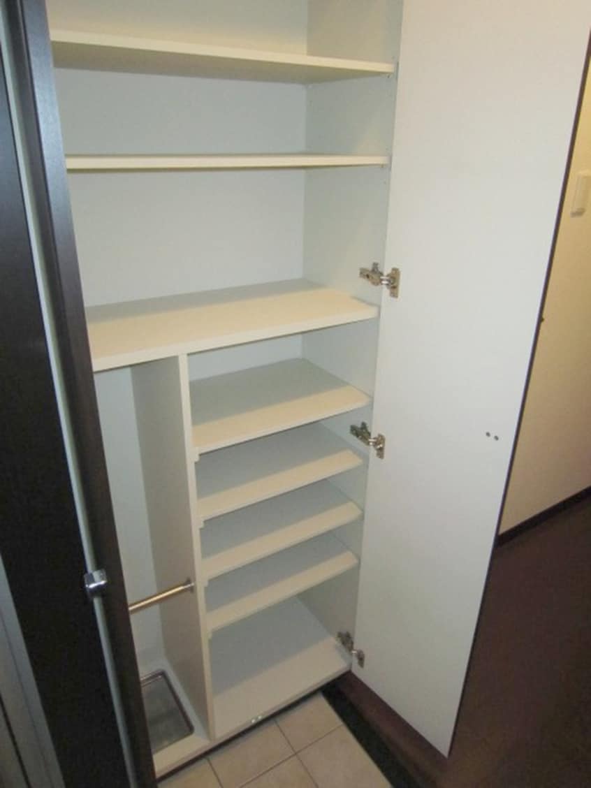 靴箱 アスヴェル京都東寺前(706)