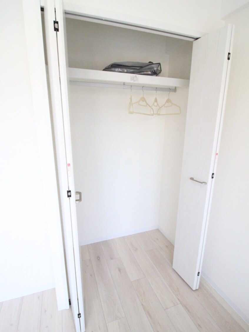 収納 クレンツロジェ天王寺南