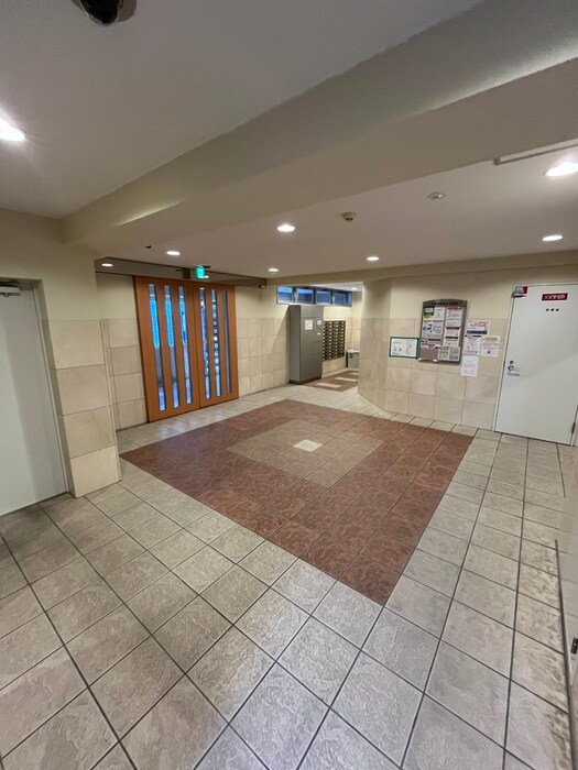 エントランス部分 willDo谷町