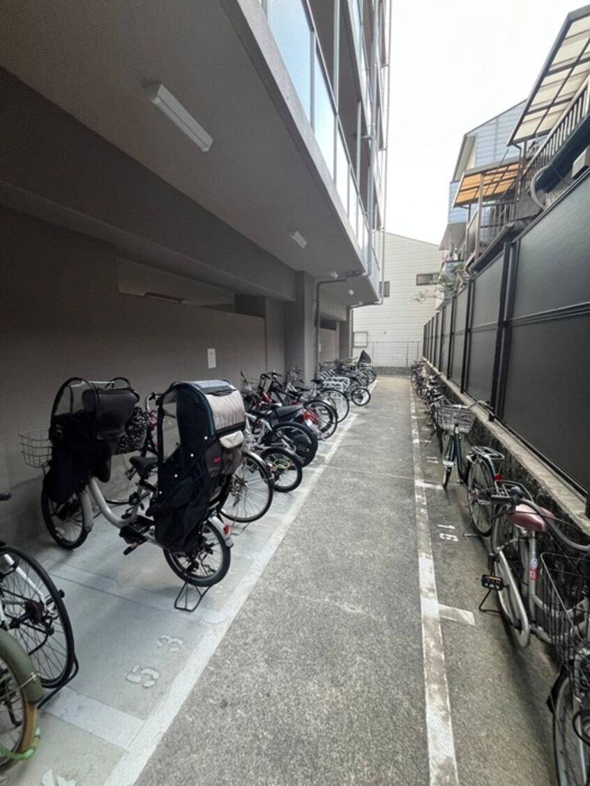 駐輪場 willDo谷町