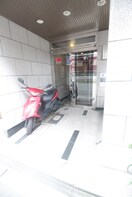 エントランス部分 ラフィーネ淡路