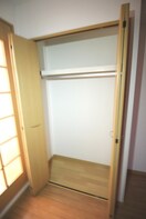収納 ラフィーネ淡路