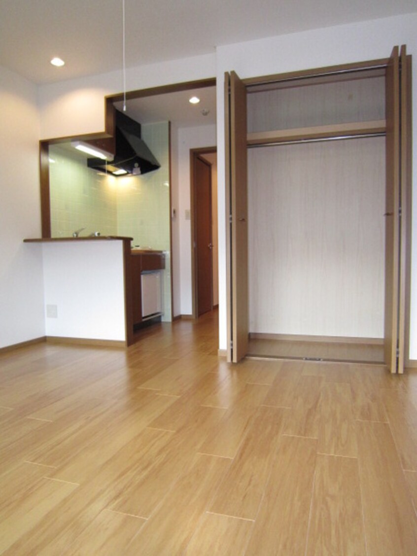 居室 シャルマンロ－ド