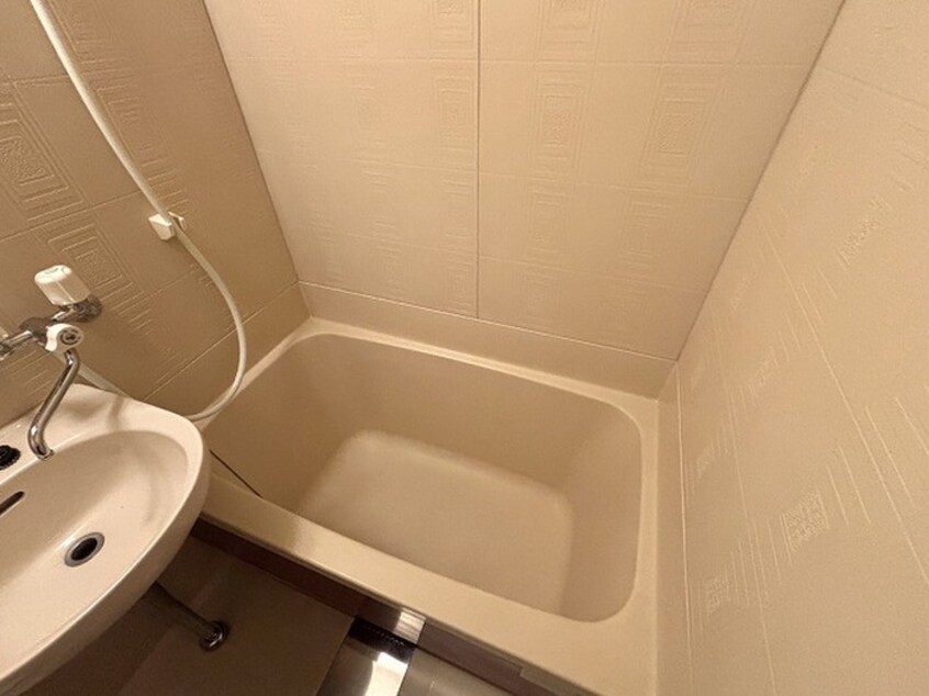 バス／シャワールーム等 ハイツＬ