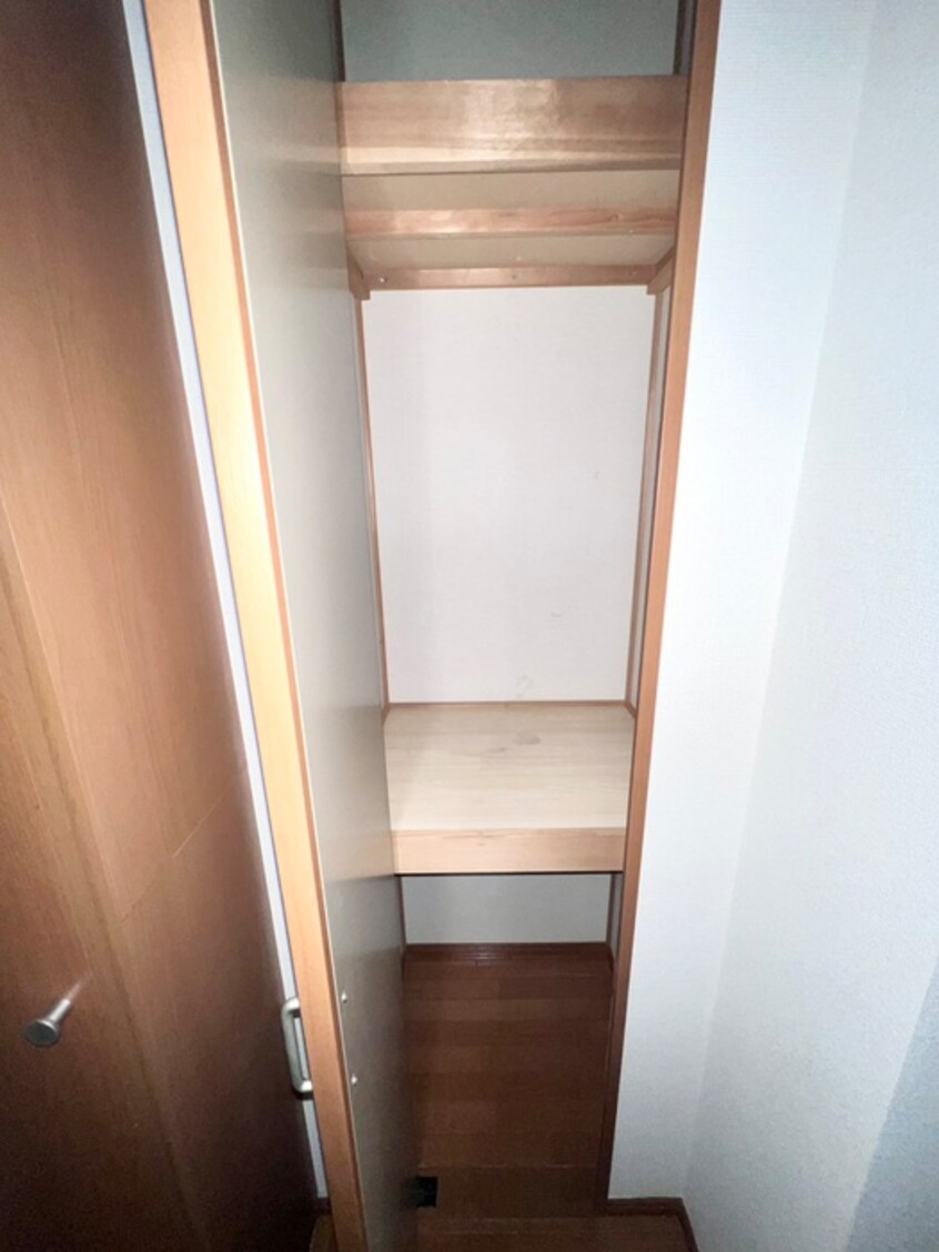 収納 メゾン北杭瀬