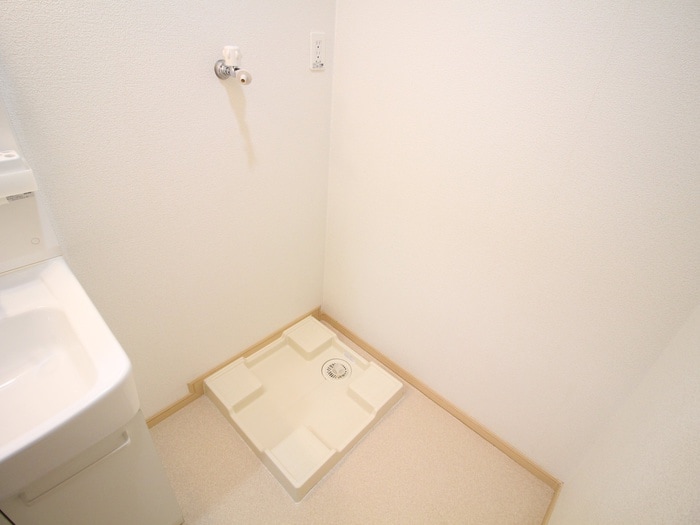 洗濯機置場 ｆｏｒｅｓｔａｇｅ西院