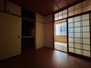 居室 パレ元町