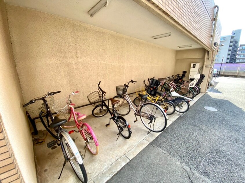 駐輪場 オーセント住之江