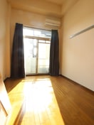 居室 アリ－ナ守口