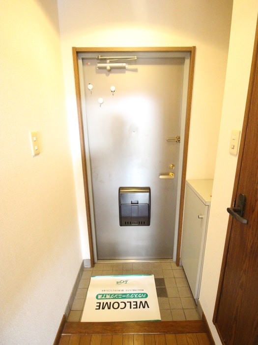 玄関 アリ－ナ守口